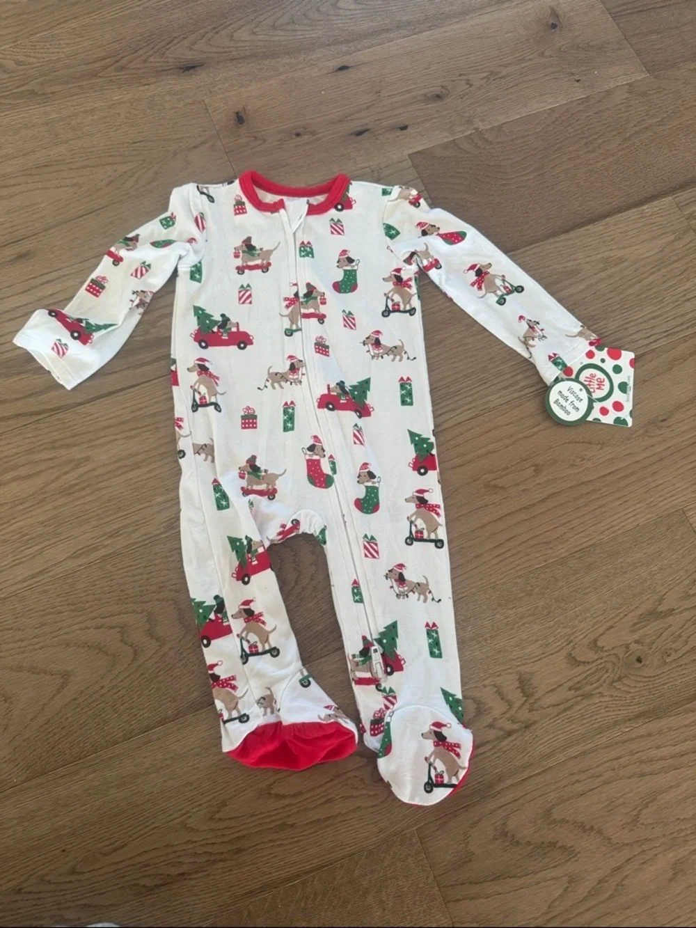 Little Me • NWT Holiday Christmas Dog Print Footed Pajamas - White & Red - Picture 2 of 3